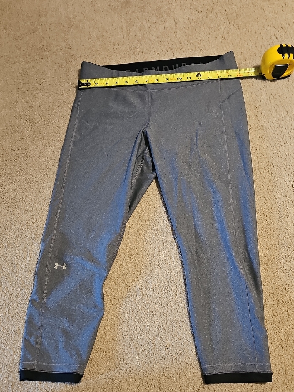 Under Armour Gray Capri Workout Leggings